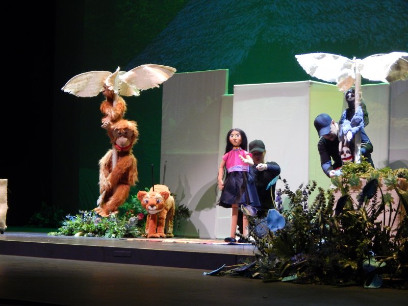 Narda, la niña guardiana